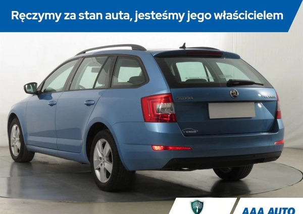 Skoda Octavia cena 35000 przebieg: 238818, rok produkcji 2015 z Wołomin małe 154